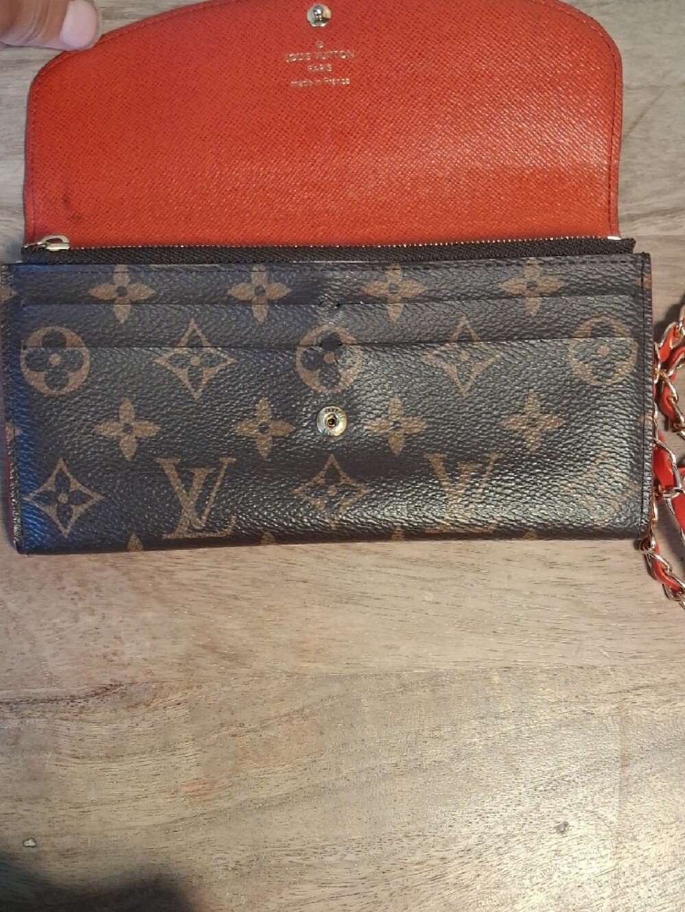 Louis Vuitton Monogram Wallet with Red Trim and added Chain - Picture 4 of 8